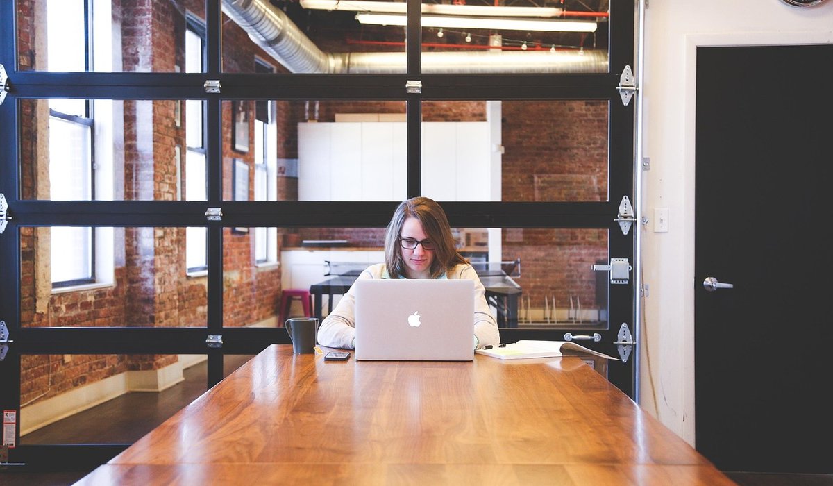 Mapping Keywords to Service Pages That Convert Visitors